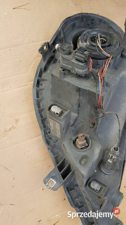 LAMPA PRZÓD PRAWA RENAULT TRAFIC I FL osobowe Zbierkowo