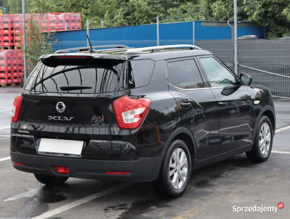 SsangYong XLV 16 eXGi relingi dachowe Lublin