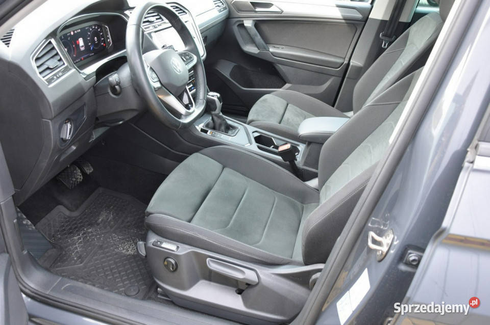 Volkswagen Tiguan 20TDI 150 DSG7 Kamera Keyless tempomat Stalowa Wola