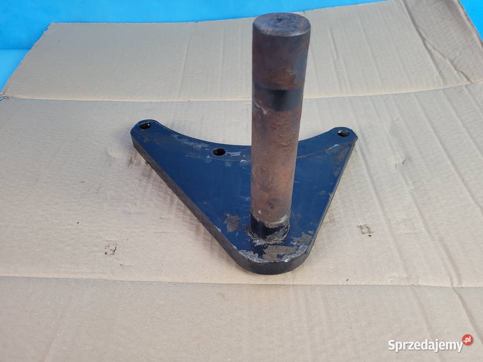 CASE IH PUMA 145 12r SWORZEŃ PODNOŚNIKA LEWY Kolno