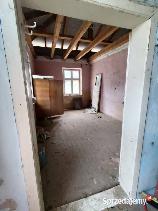 Sprzedam działkę z domem w Lesku Ossolińskich 17