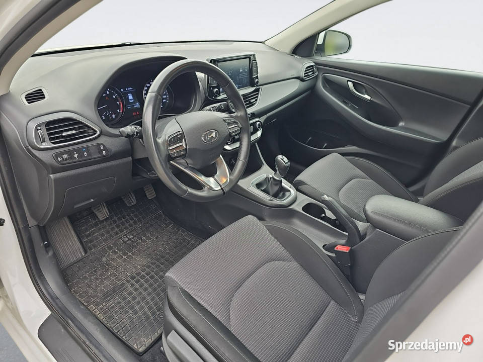 Hyundai i30 Hyundai i30 15 TGDI 48V Modern Kombi komputer pokładowy śląskie Katowice