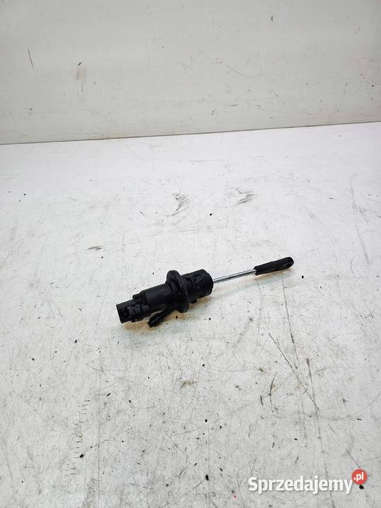 POMPKA SPRZĘGŁA AUDI A4 B8 A5 8T Q5 8K1721401A Przystajń