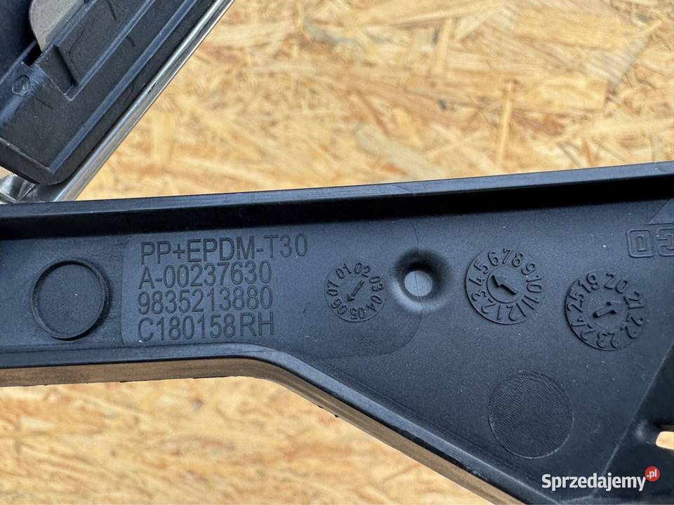 Ramka chrom lampy przód prawa rh Opel mokka II 2 wielkopolskie sprzedam