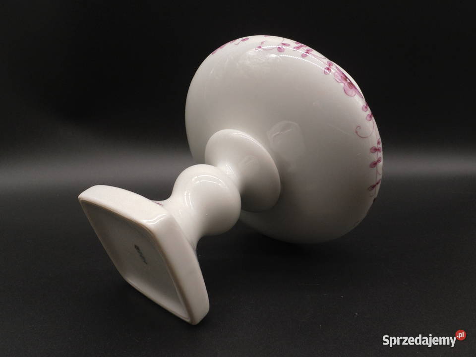 Porcelanowa patera na nóżce Lichte ozdobiona Porcelana i szkło Raszków