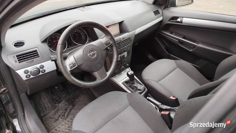 Opel Astra 19 CDTI 150 9 Lat w Jednych Rękach elektryczne szyby pomorskie Bytów