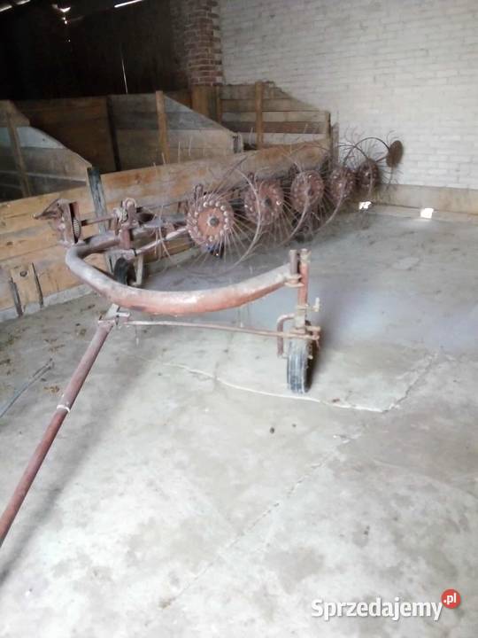 SPRZEDAM ZGRABIARKE GWIAZDOWĄ5 I PAKĄKA DO SIANA sprzedam