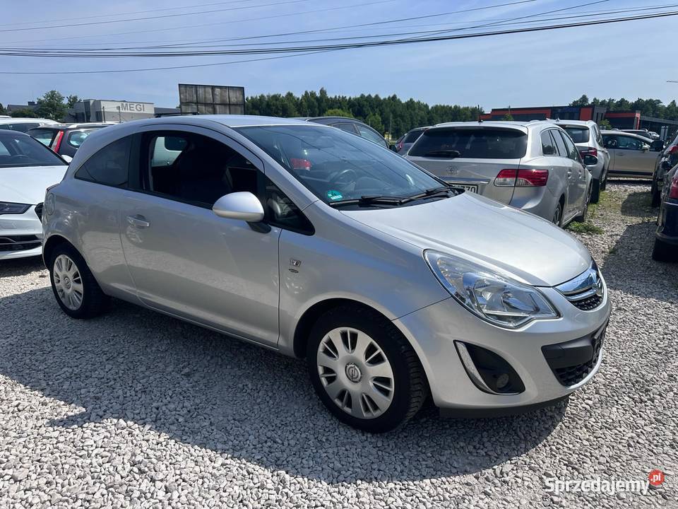 Opel Corsa D 2011 14 Benzyna lakier metallic Ładna sprzedam