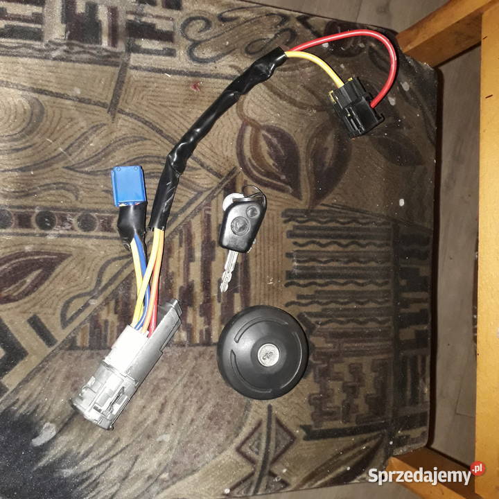 Stacyjka korek wlewu paliwa klucz Citroen Xsara osobowe