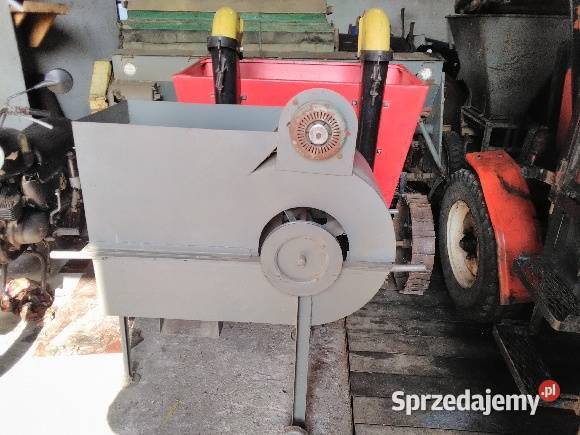 Sadzarka Wiejnia i młynek nieuszkodzony wielkopolskie