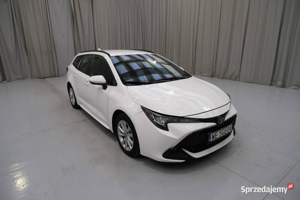 TOYOTA COROLLA 2024 179800 3 98 98KM Warszawa sprzedam