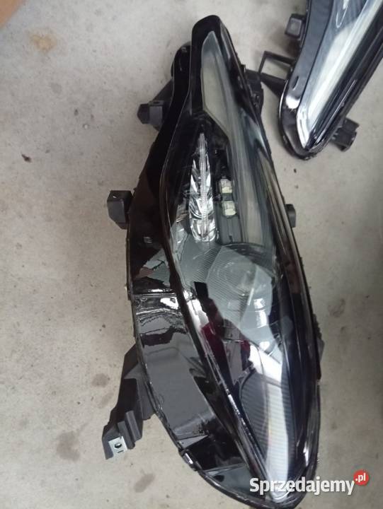Alfa Romeo Giulia lampy przód biksenon 25W benzyna Józefosław sprzedam