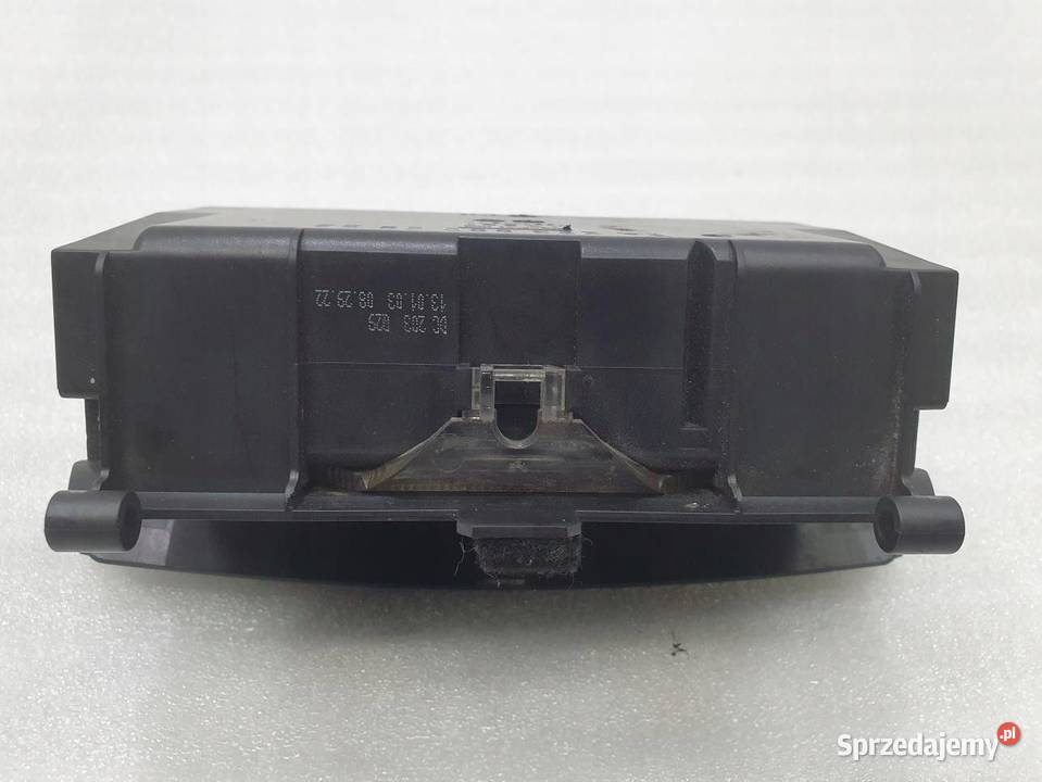 POPIELNICZKA MERCEDES W203 2036800852