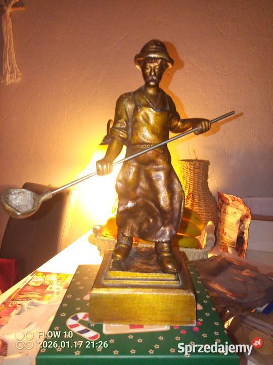 Figurkostatuetka hutnika