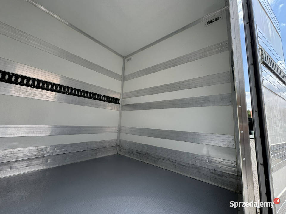 Iveco Daily 50C15 V Izoterma 10Palet Winda Drzwi Widełki sprzedam