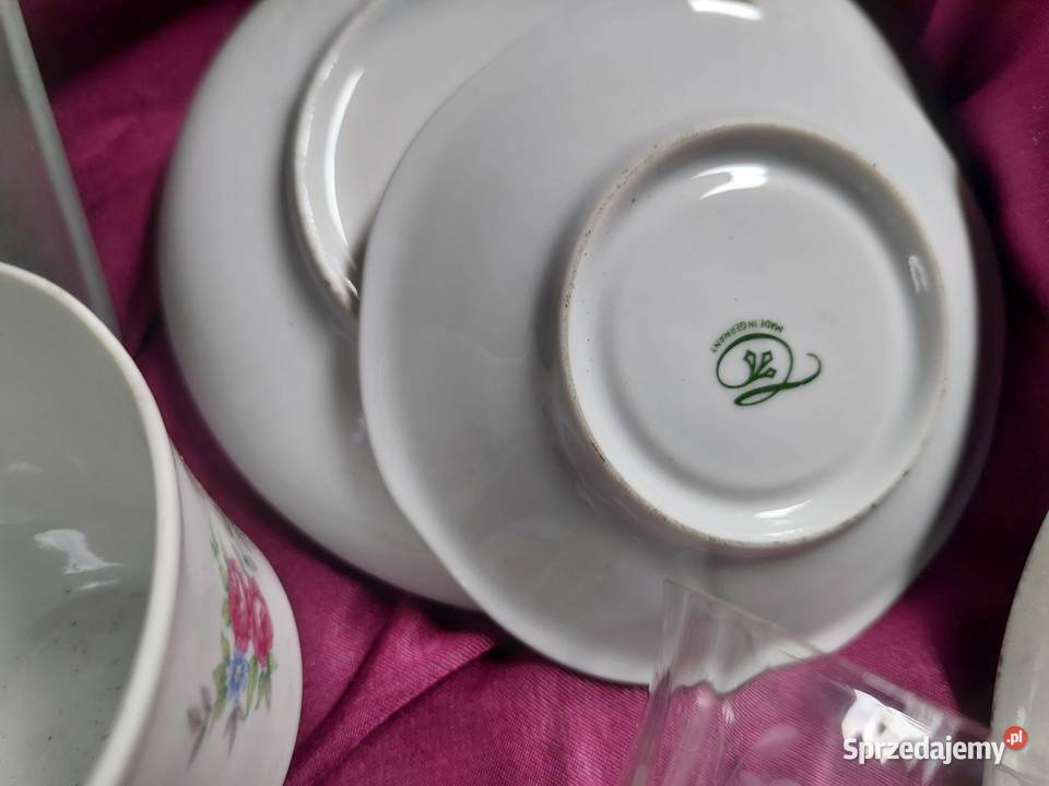 KARTONY ceramika szkło23 x 40 x 50 dolnośląskie Jelenia Góra sprzedam