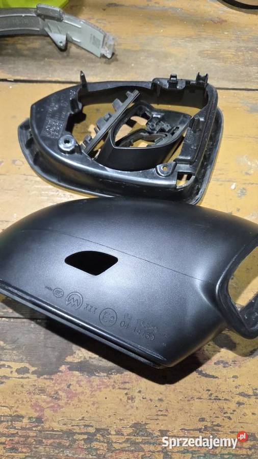 Zaślepki prawego lusterka vw passat b8 podkarpackie