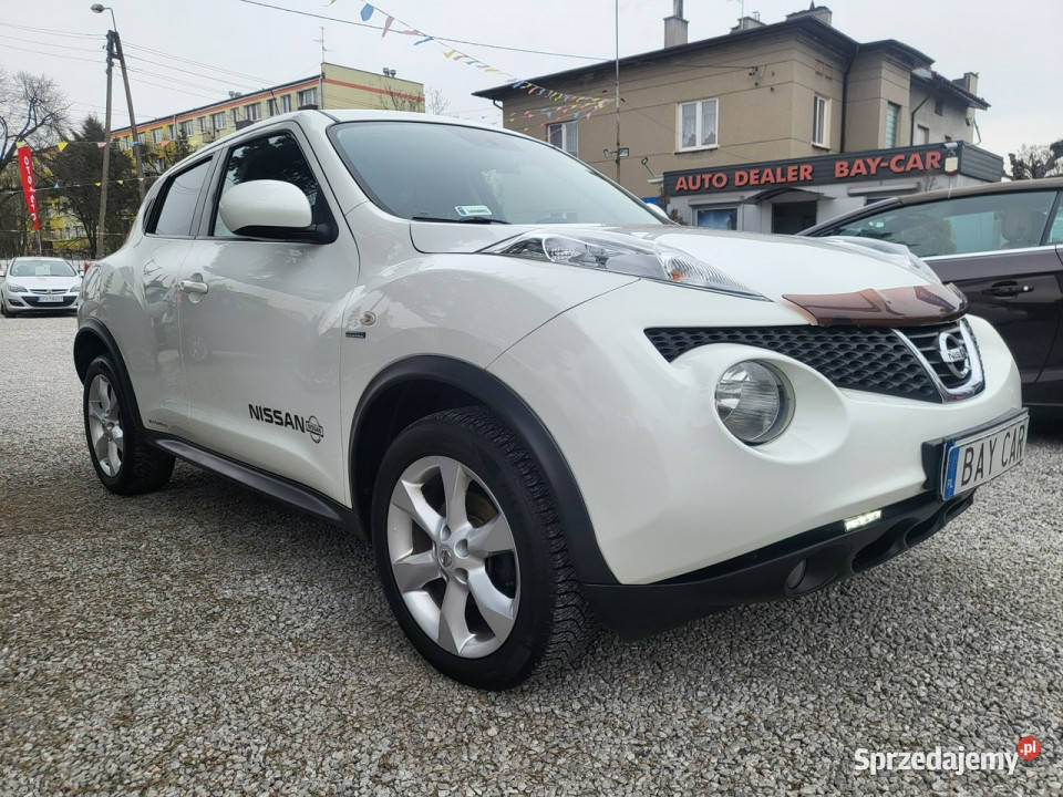 Nissan Juke 16 117 100 Przebieg Zarejestrowany światła przeciwmgielne Pabianice sprzedam