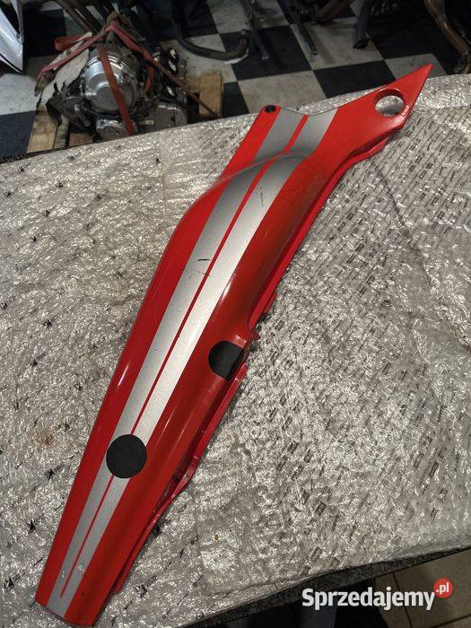 Ogon Zadupek Owiewka Honda CBR 600 F PC23 Lewa Pozostałe sprzedam