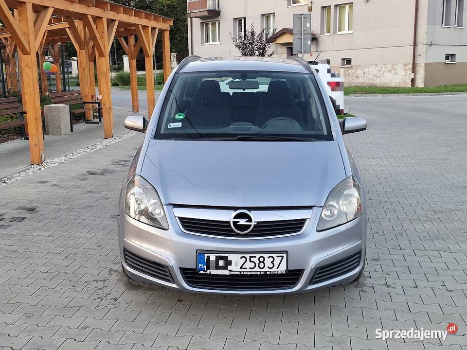 Opel Zafira B 19 CDTI Klimatyzacja poduszka powietrzna Ryglice sprzedam