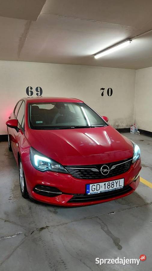 Opel Astra V 12 czerwony niski przebieg 1199cm3 pomorskie