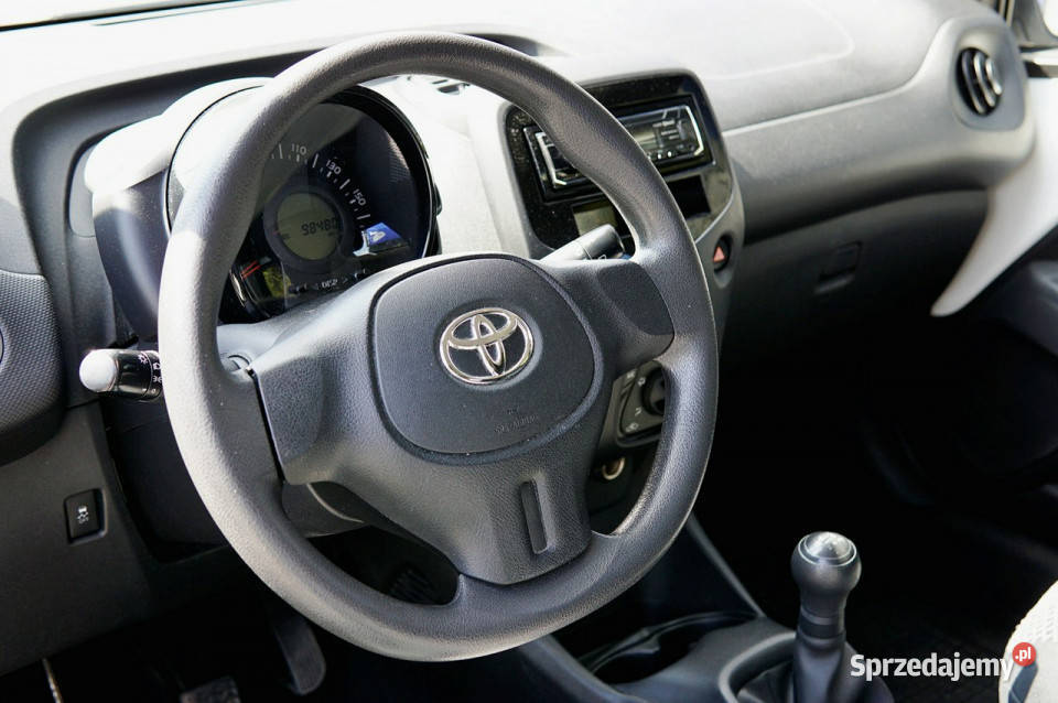 Toyota Aygo 10 72 5d hatchback facelift II 2014 ABS Warszawa