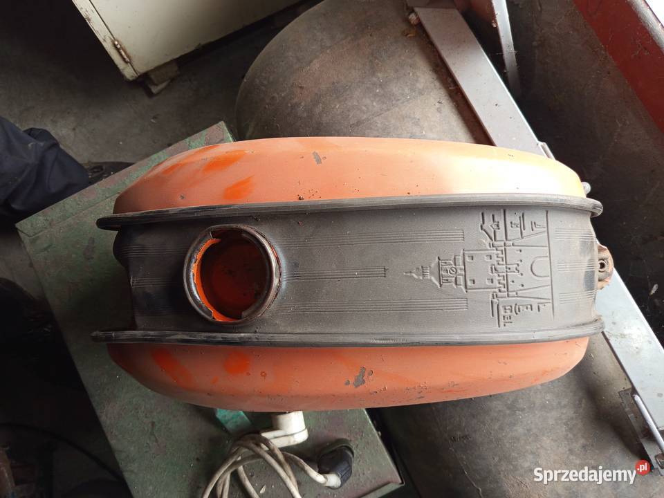 Wsk zbiornik paliwa bak wąski katedra