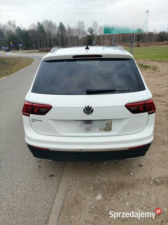 Volkswagen Tiguan Allspace 20 TSI 190 2021 79 przyciemniane szyby Piaseczno