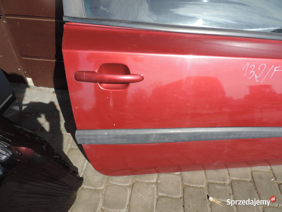 DRZWI PRAWY PRZÓD FIAT STILO 3D KOLOR 132F małopolskie Nowy Sącz