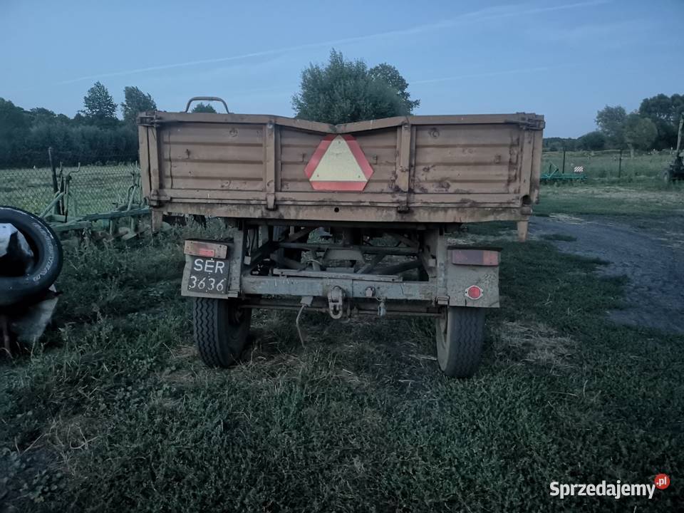 Przyczepa wywrotka Autosan D47B Przyczepy rolnicze