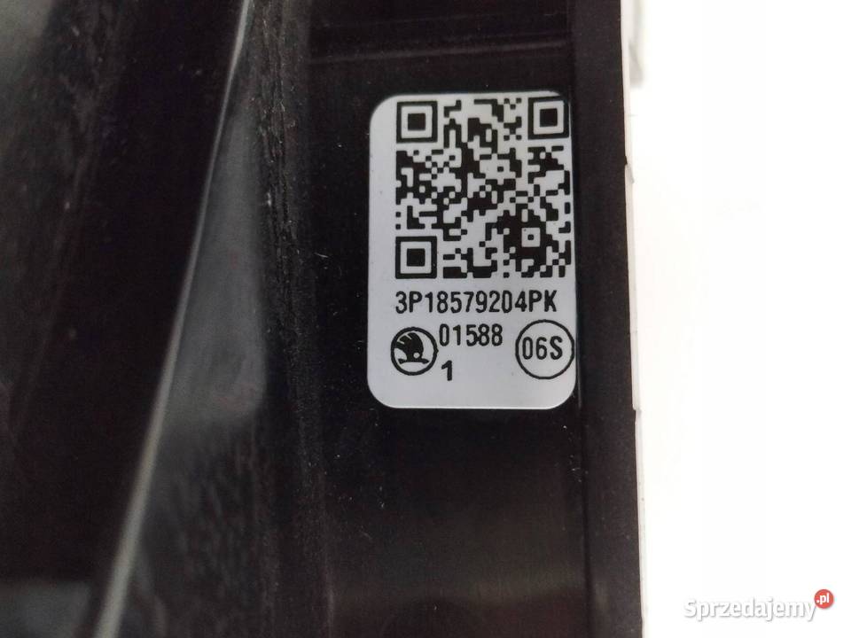 OSŁONA WYŚWIETLACZA 3P18579204 Skoda Superb IV świętokrzyskie
