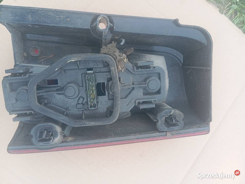 Lampa Tył Lewa Prawa JDM Albizja Titane Xtoo osobowe Lampy tylne