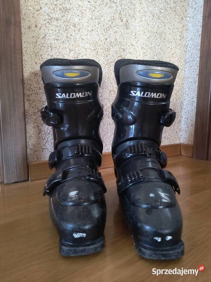 Narty buty narciarskie i kask Nowy Broniszew