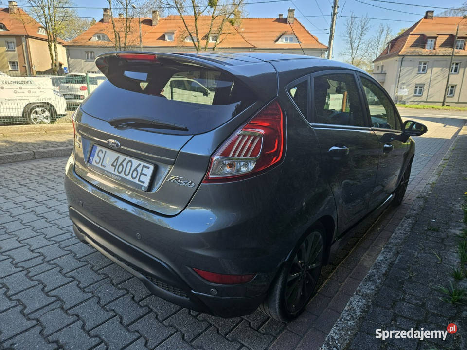 Ford Fiesta 1 właściciel Salon Polska Fiesta sprzedam