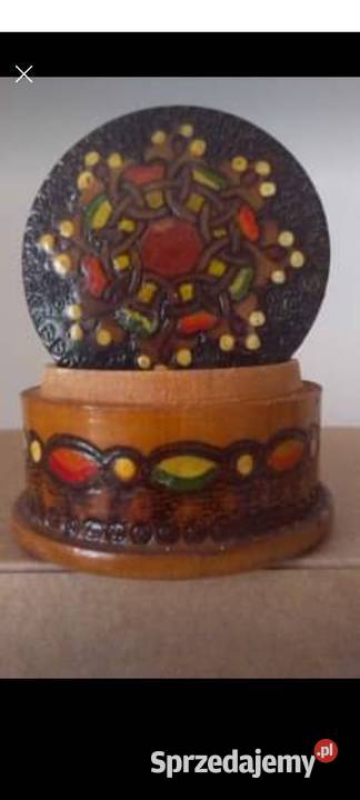 Szkatułka drewniana okrągła Nakło nad Notecią