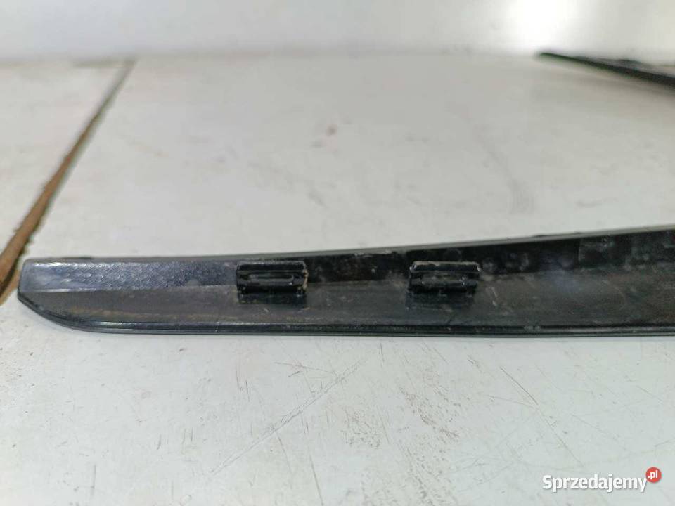 LISTWA SZYBY KAROSERYJNEJ PRAWY TYŁ CITROEN C4