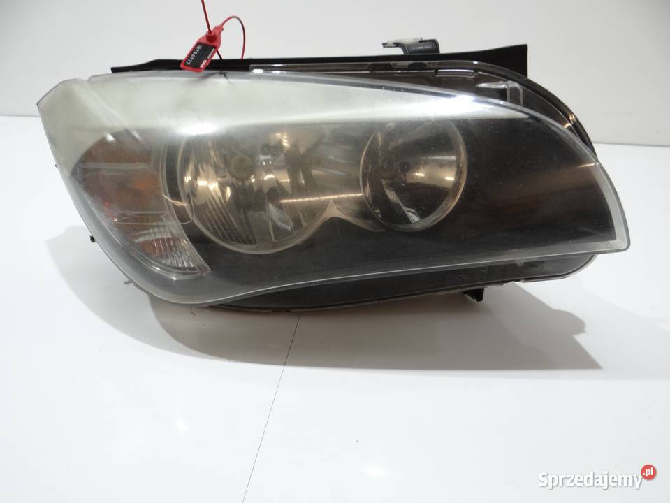 LAMPA PRAWY PRZÓD PRZEDNIA BMW X1 E84 2990004 Lampy przednie Strzyżewice