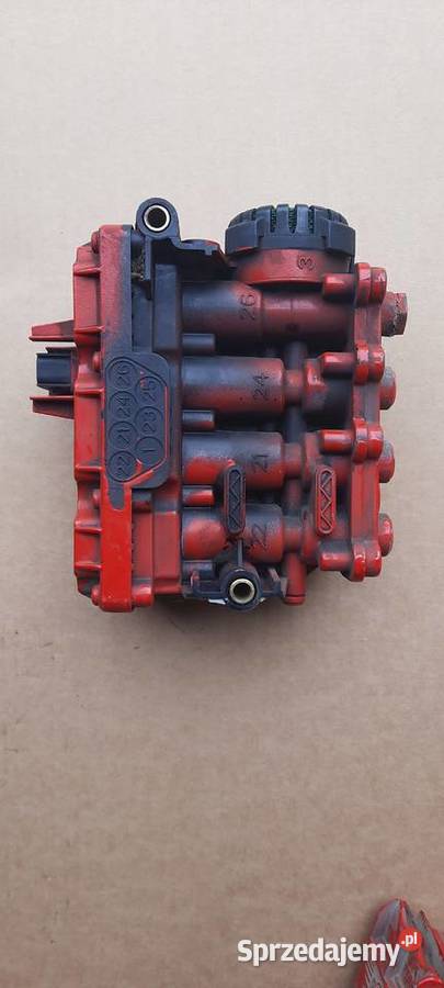 Zawór Poduszek ECAS VOLVO FH K028090N07 świętokrzyskie