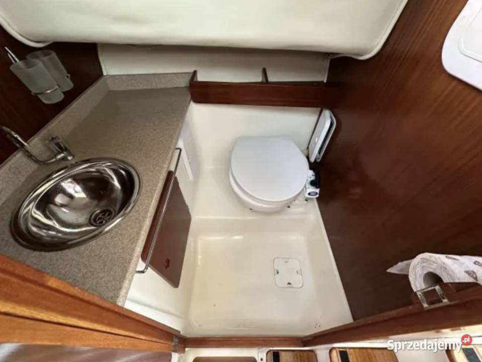 ARVOR 280 AS DELUXE Łódź motorowa z wyposażeniem Kołobrzeg sprzedam