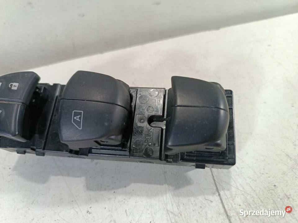 PANEL SZYB LEWY PRZÓD NISSAN QASHQAI J11 Osłony i zaślepki sprzedam