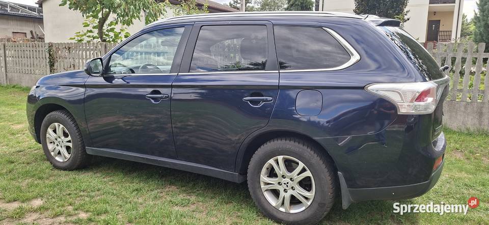 Mistubishi Outlander 7 osób xenony kamera Lublin