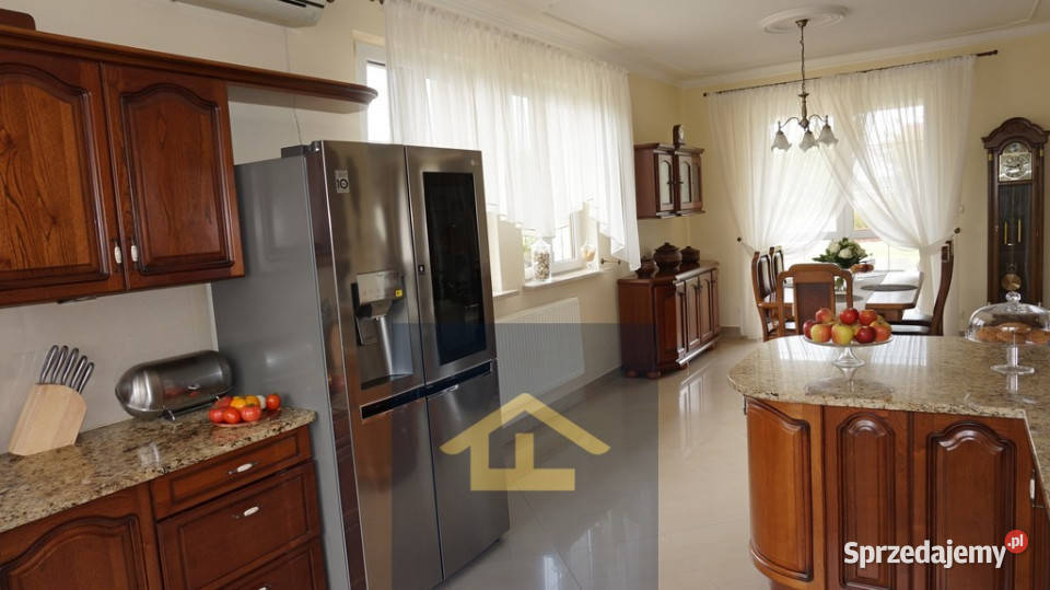 Willa w gminie Karczew 14435zł/m2 Całowanie