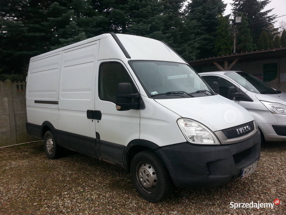 IVECO DAILY 35S13 2.3D 2010rok