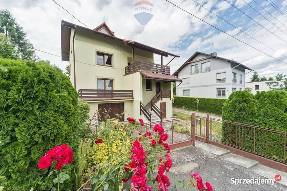 Zadbany dom w BielskuBiałej Kamienica