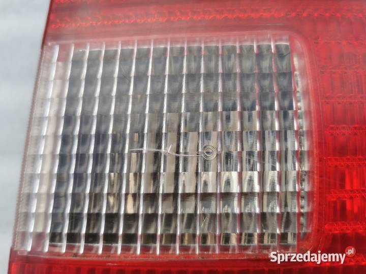 Lampa Prawy Tył Tylna Prawa VW Passat B5 Sedan