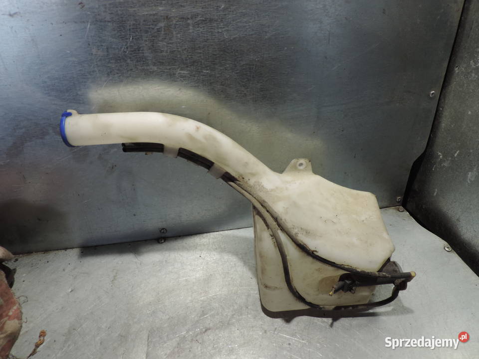 ZBIORNICZEK SPRYSKIWACZY FORD FIESTA MK6