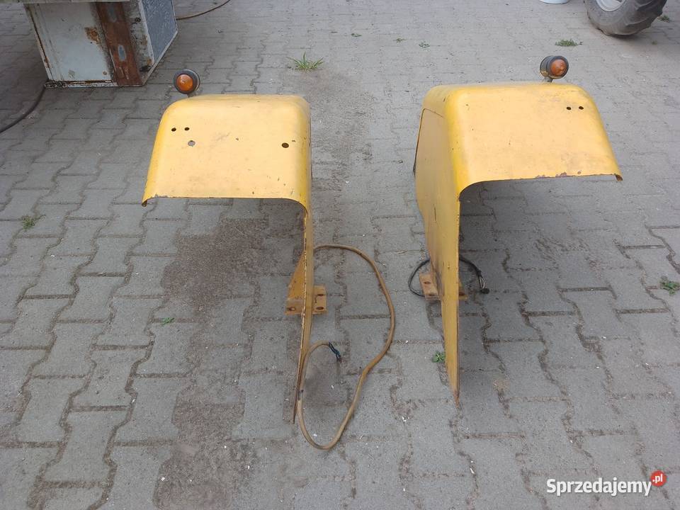 Sprzedam błotniki c 330 stan garażowane Toszek