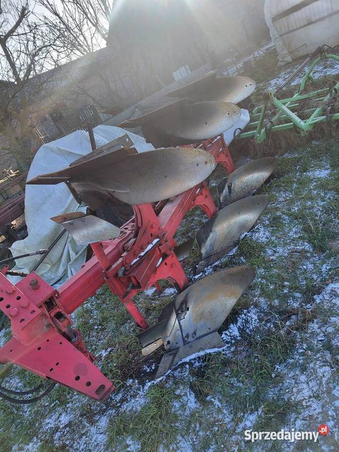 Sprzedam plug case international Pozostałe Olszówka sprzedam