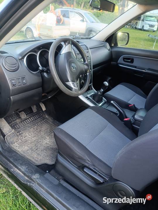 Suzuki Grand Vitara II 3drzwiowa 19 DDiS Gotowa manualna Pelnik
