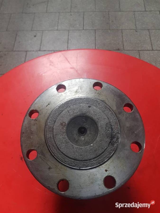 822308017 Piasta przednia 8 szpilek MTZ PRONAR Pozostałe lubuskie Sulechów sprzedam
